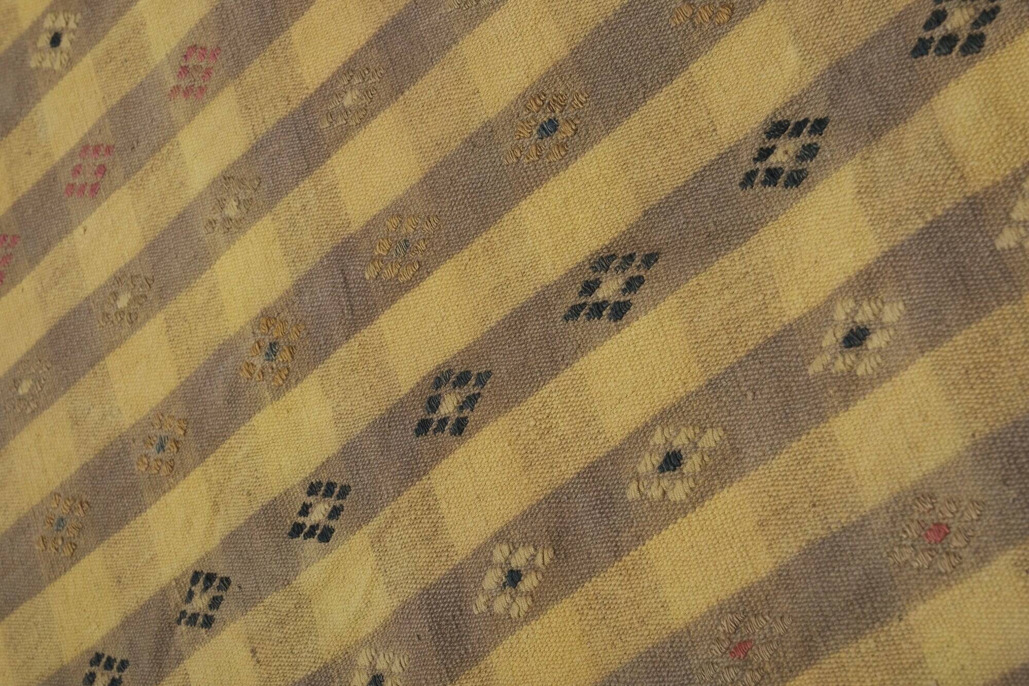 Vintage Turkish kilim handwoven 214x262 cm