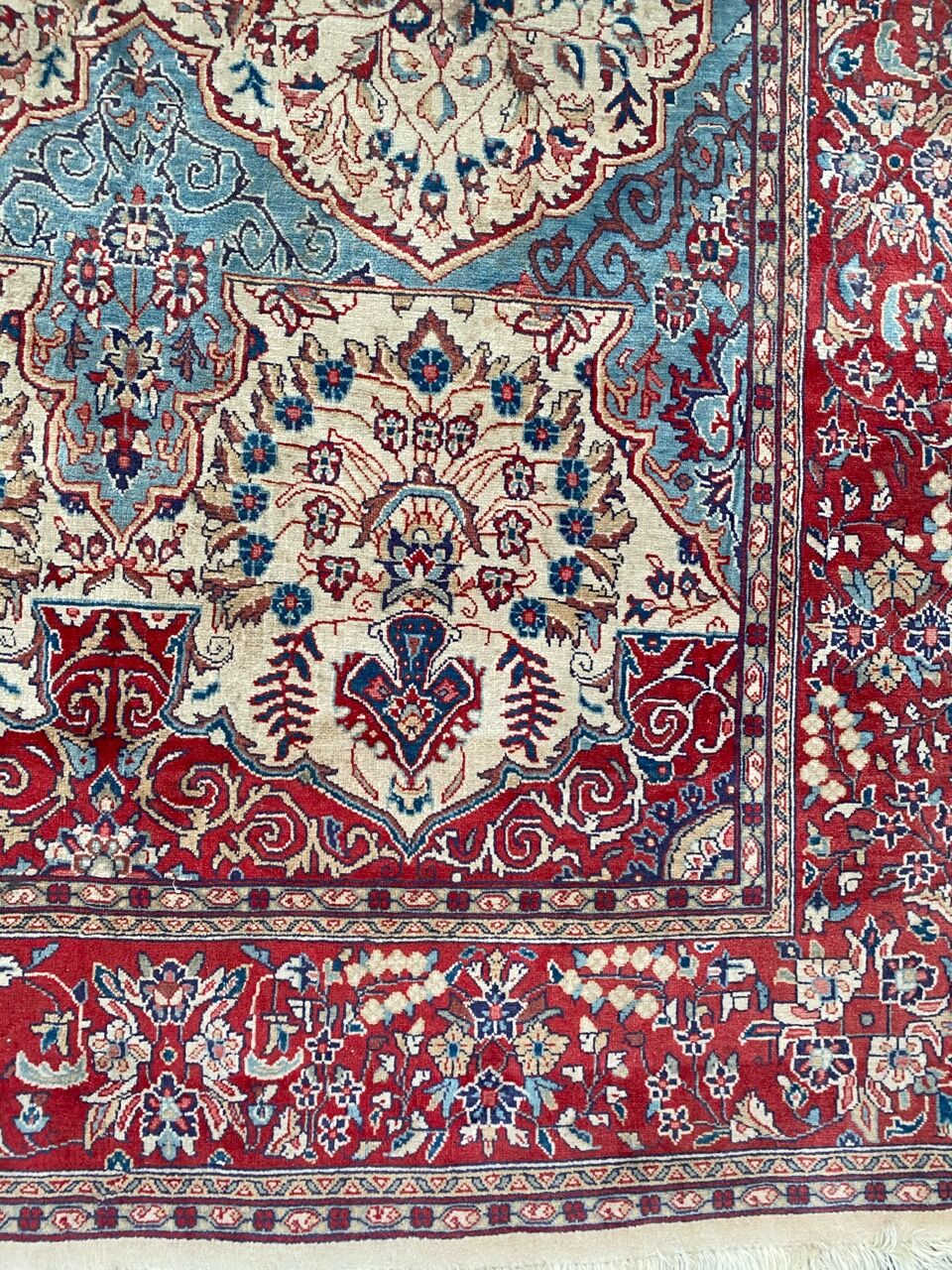 Sino Isfahan handmade carpet 134x208 cm
