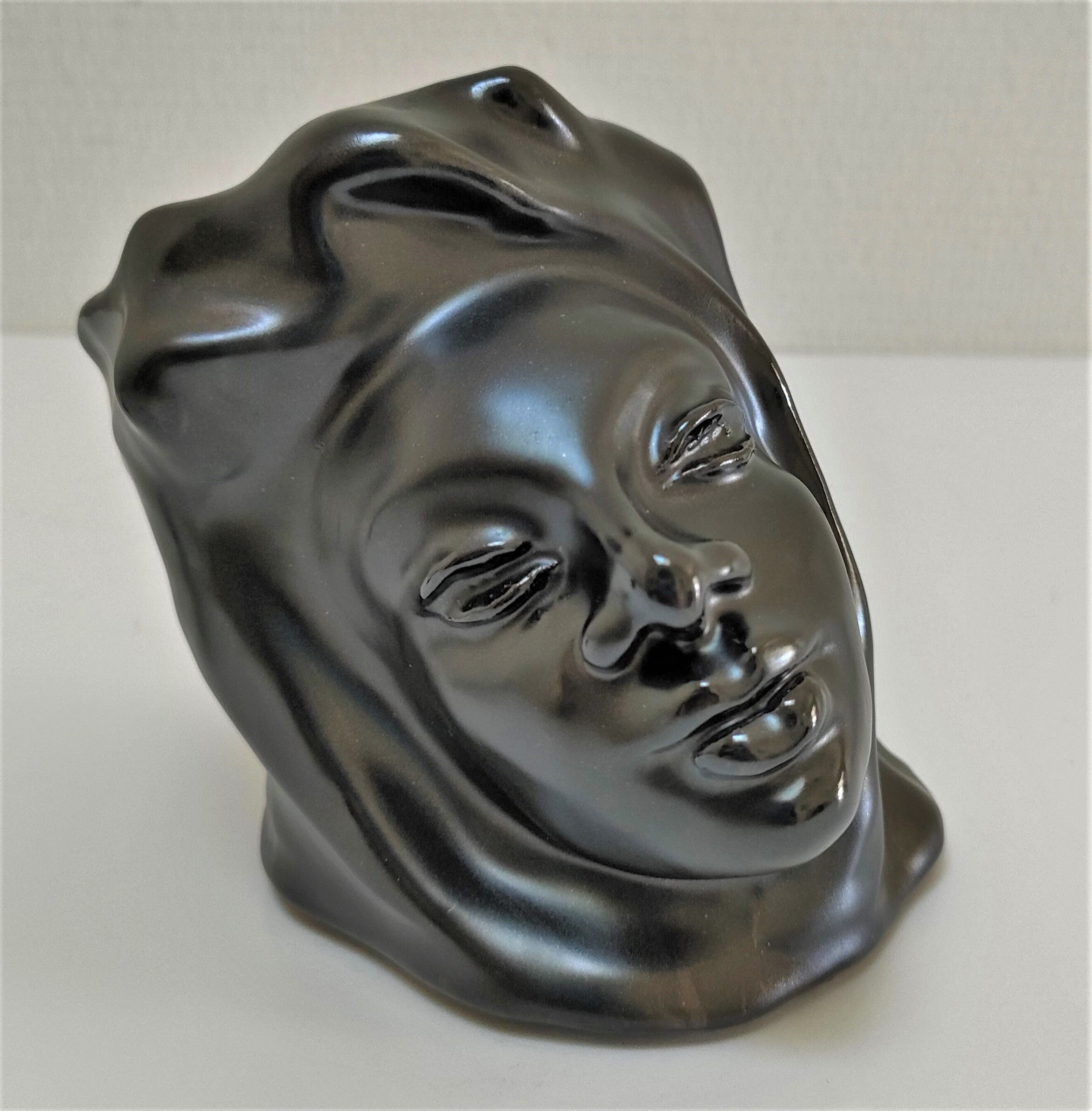 Anthropomorphic ceramic ashtray with woman's figure design 60s