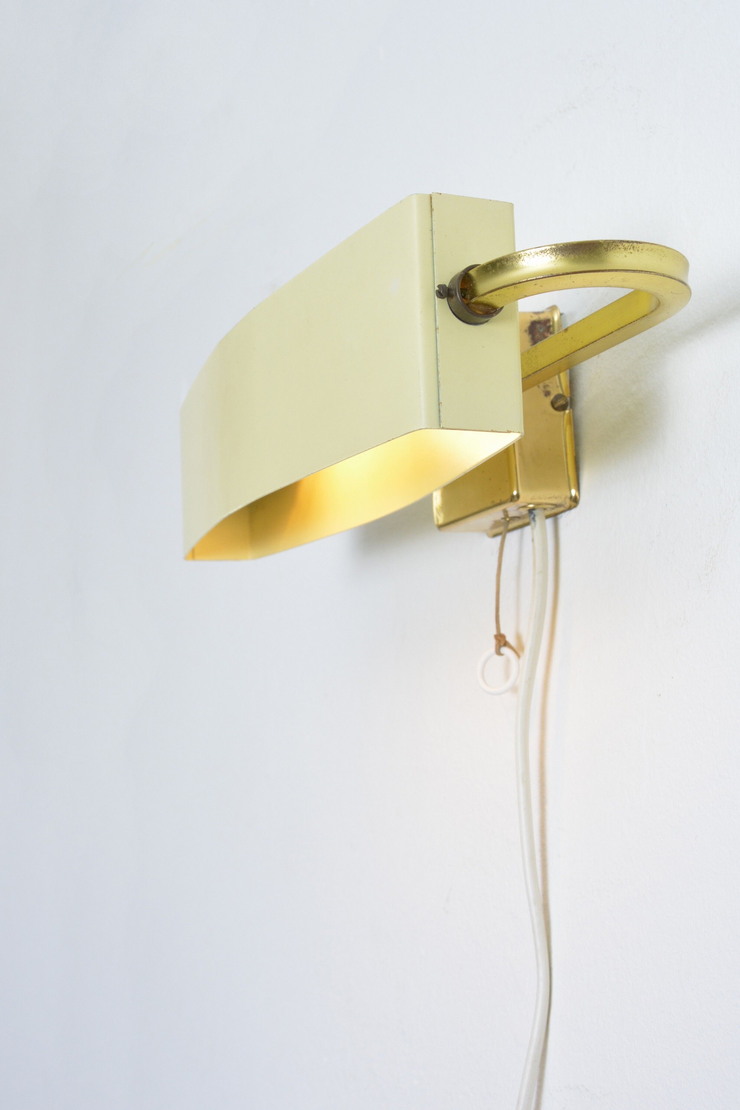 Wall lamp by Jacques Biny for Lita, 50