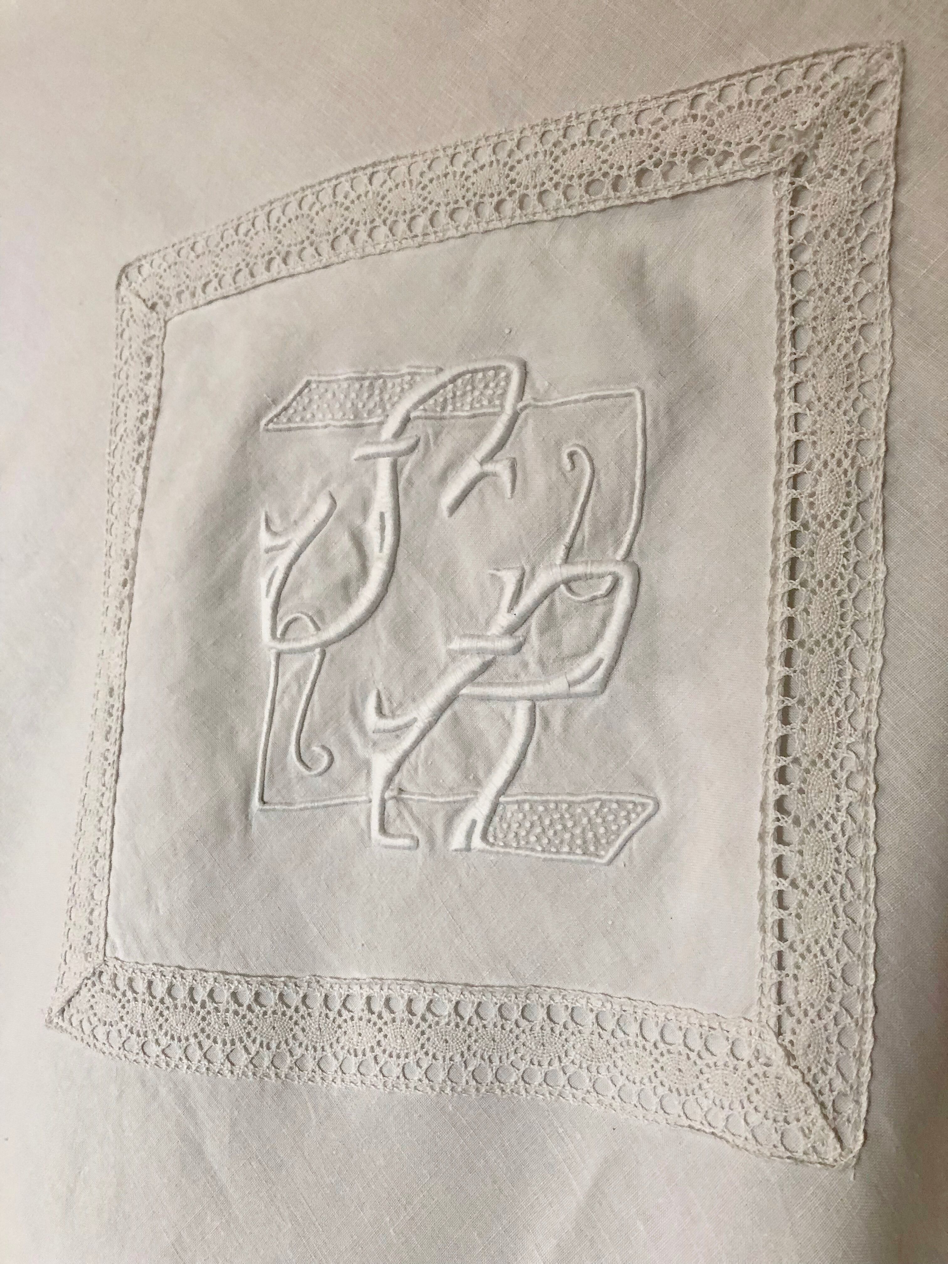 Antique linen, tablecloth, central monogram SR