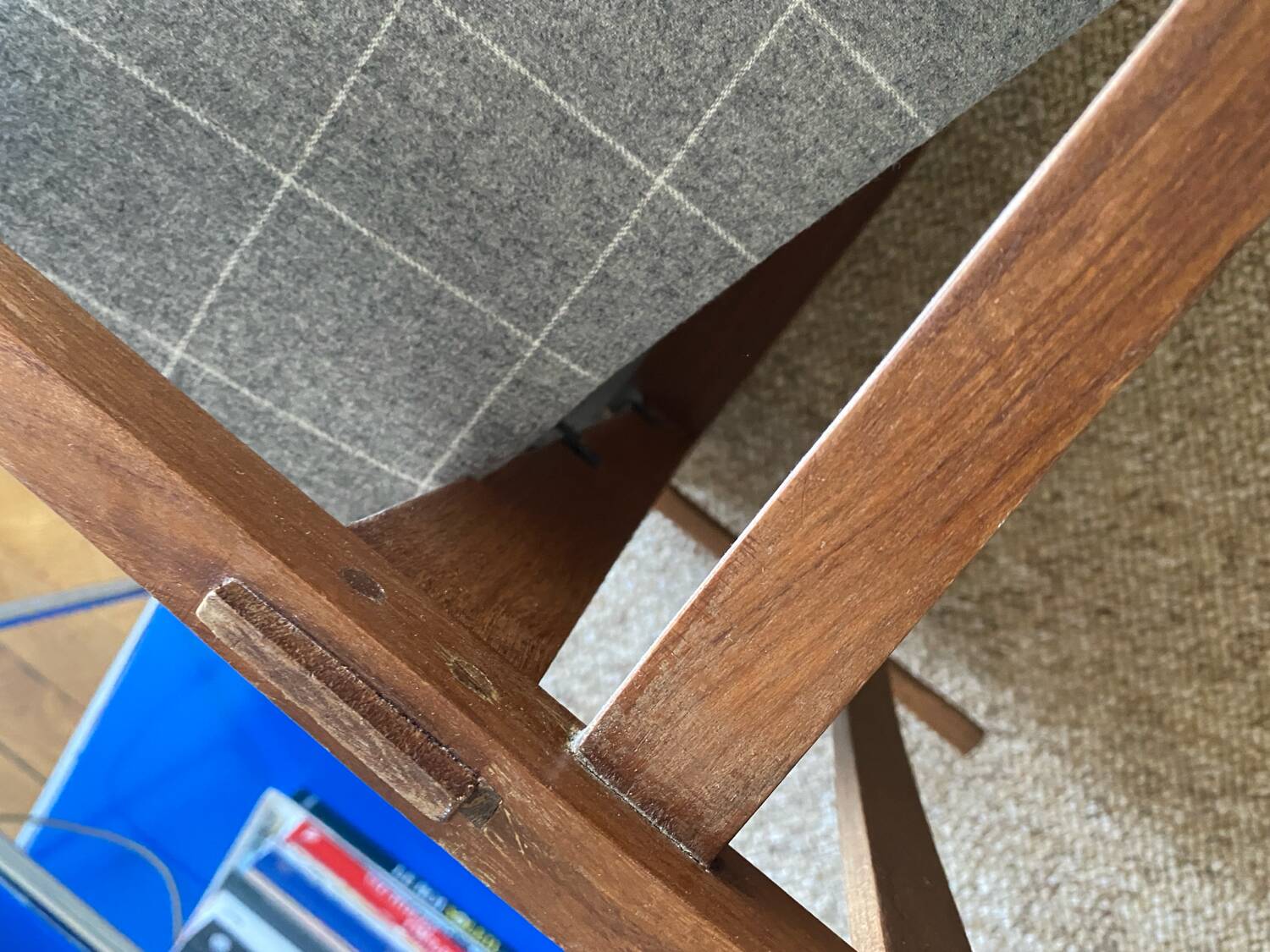 Vintage armchair with a Scandinavian spirit