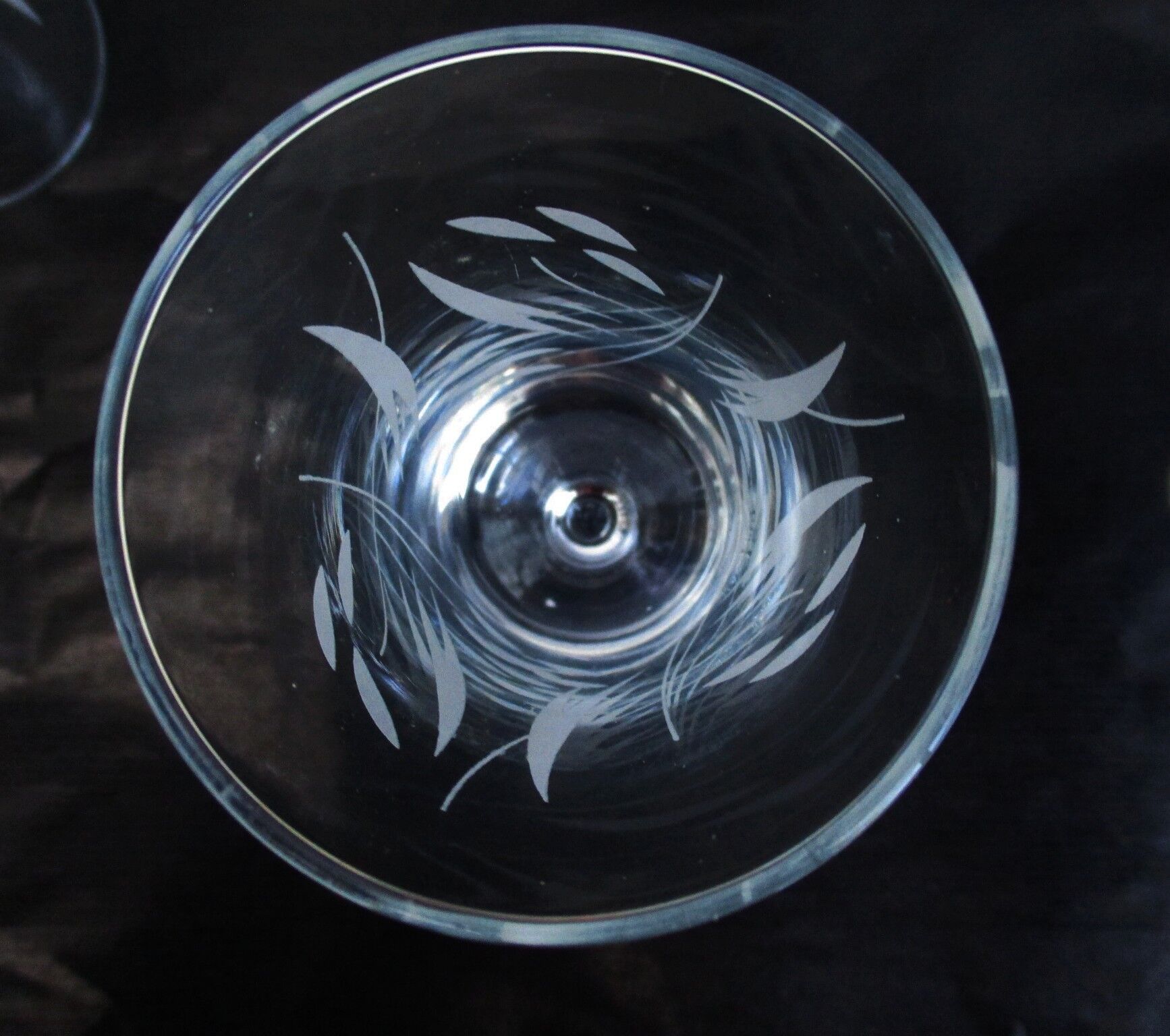 Flûtes à champagne, forme tulipe , verre gravé, lot de 9 Selency