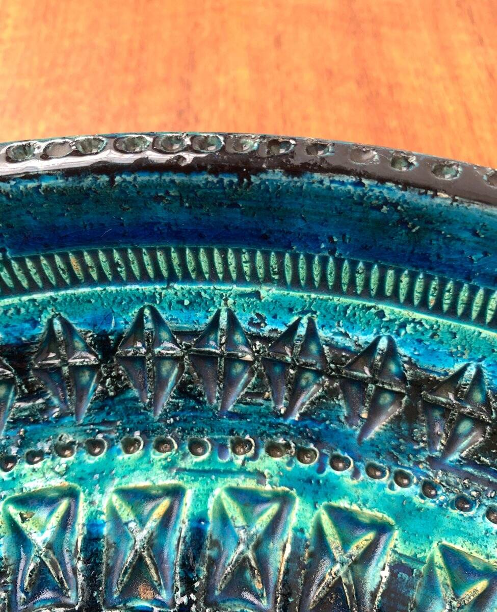 Large bowl in Rimini Blu pottery, mid-century by Aldo Londi for Bitossi.
