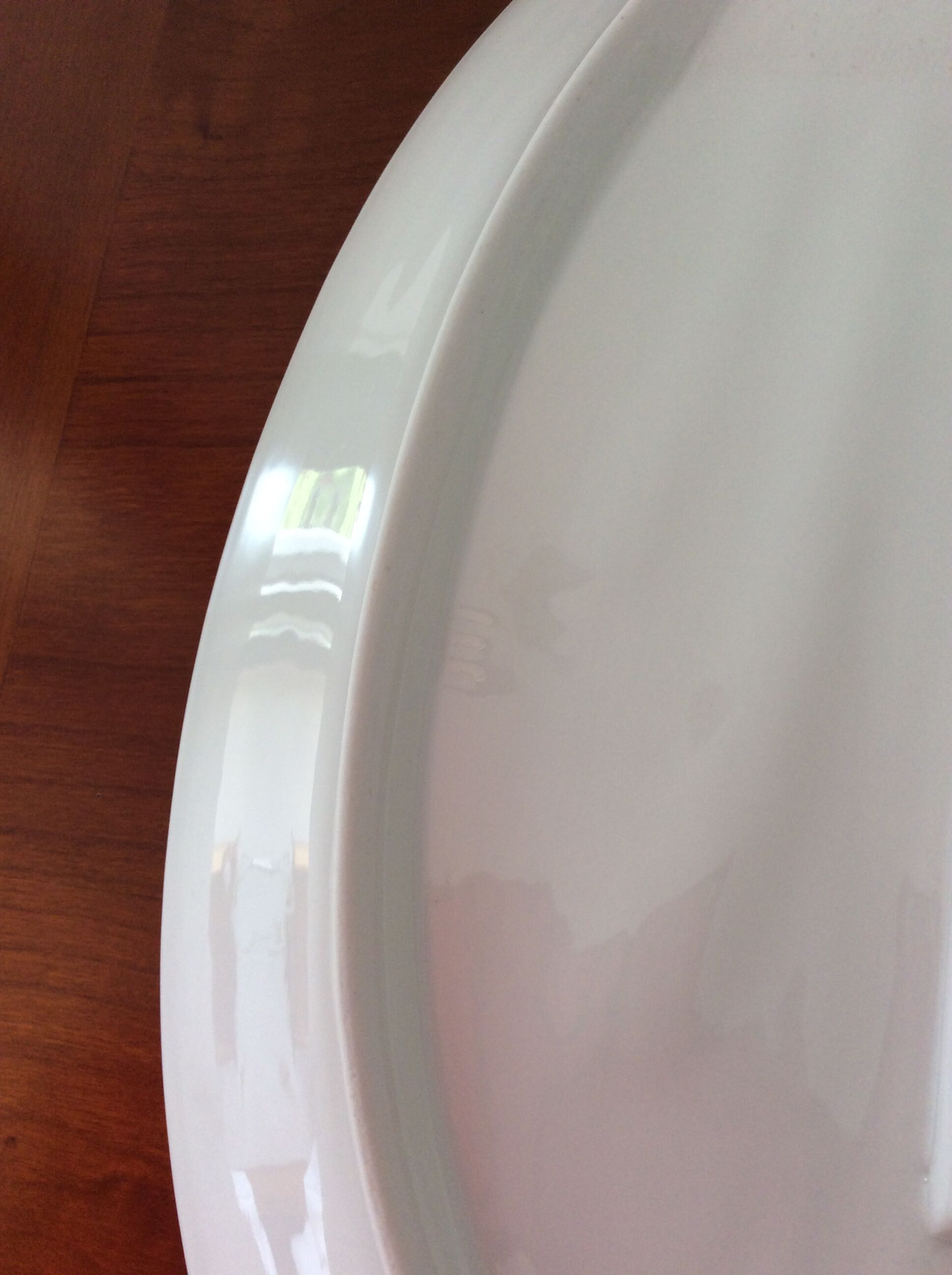 Old meat dish leg GD 14 imprint on base