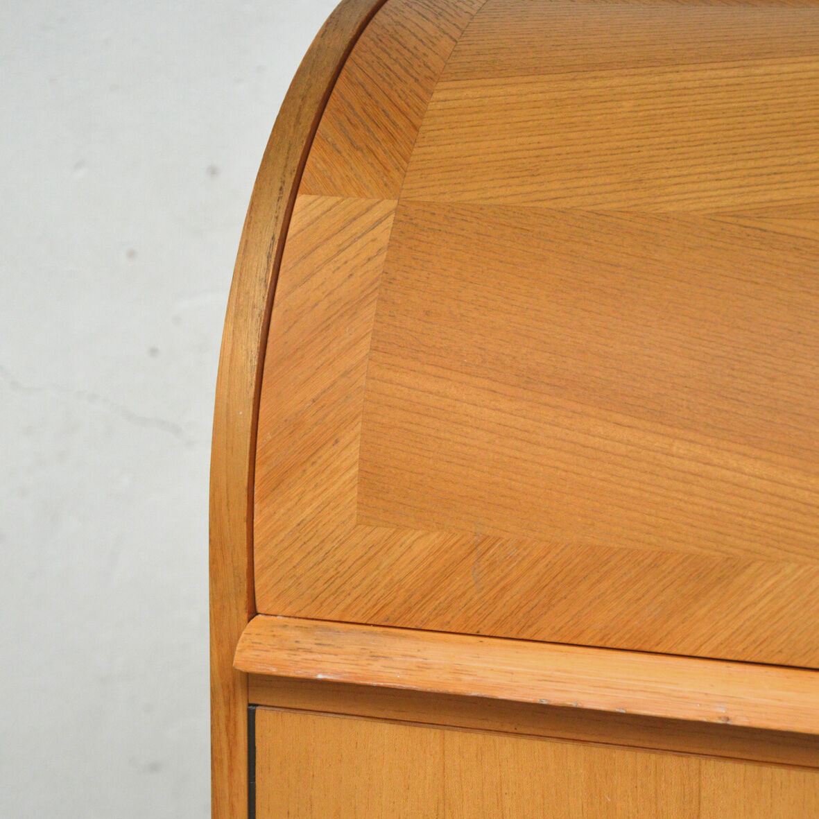 Secretary rounded in blond wood 1960