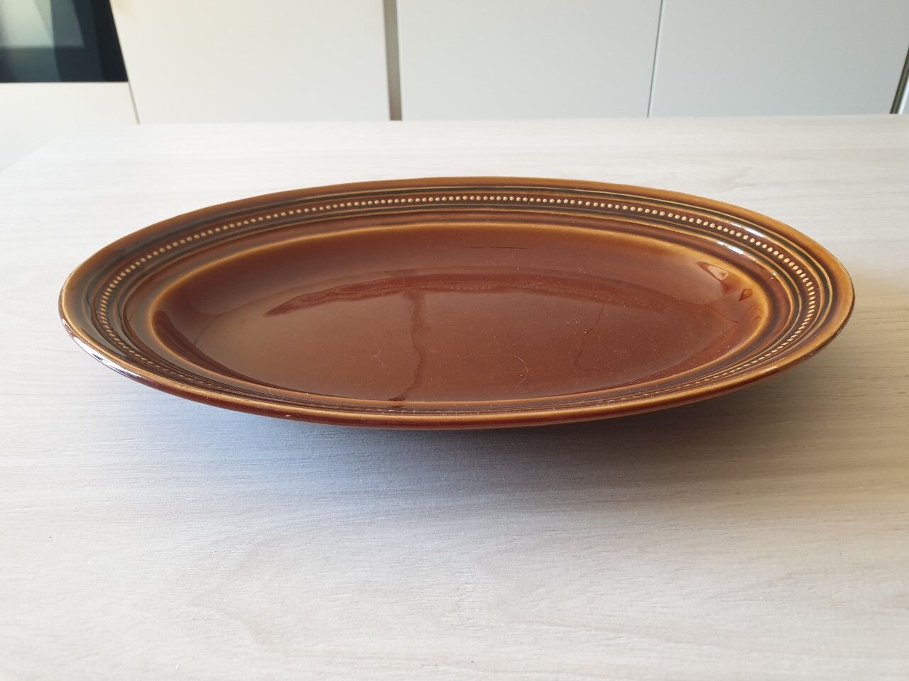 Oval dish St Amand