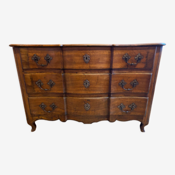 Commode arbalète en noyer XVIII