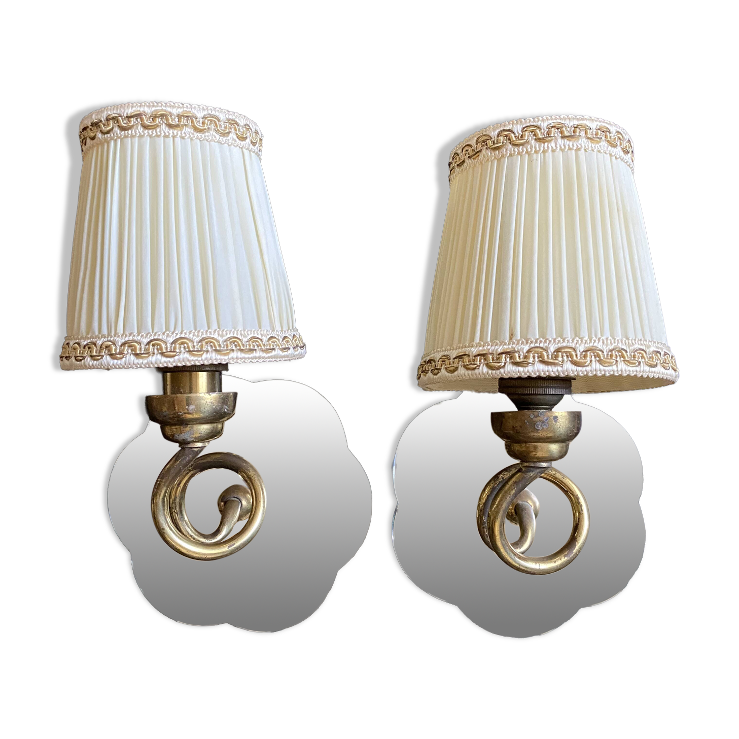 Pair of mirror and brass wall lights from the 50s and 60s