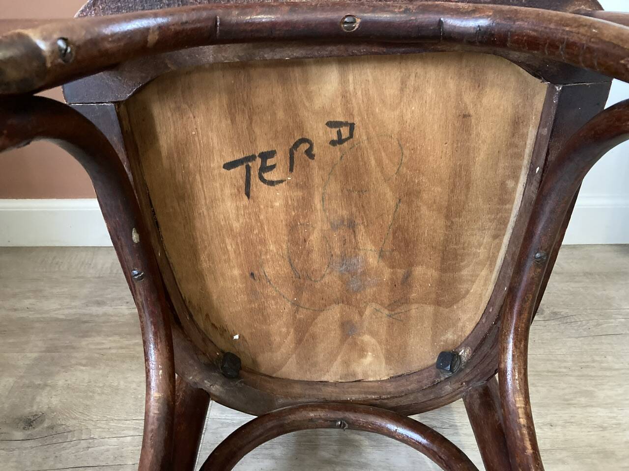 Lot de 3 chaises bistrots anciennes