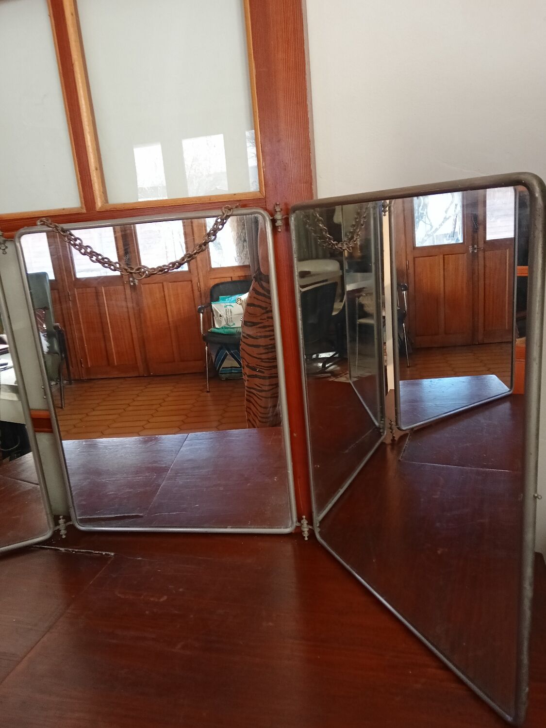King size triptych barber mirror