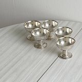 6 coupelles à dessert sur pied en métal brillant