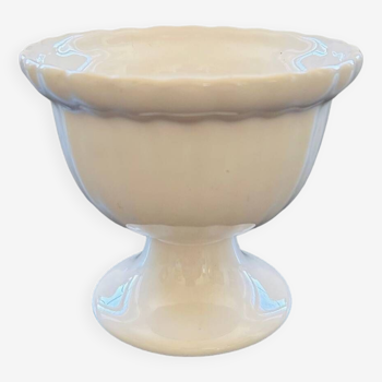 Vase style Médicis ivoire