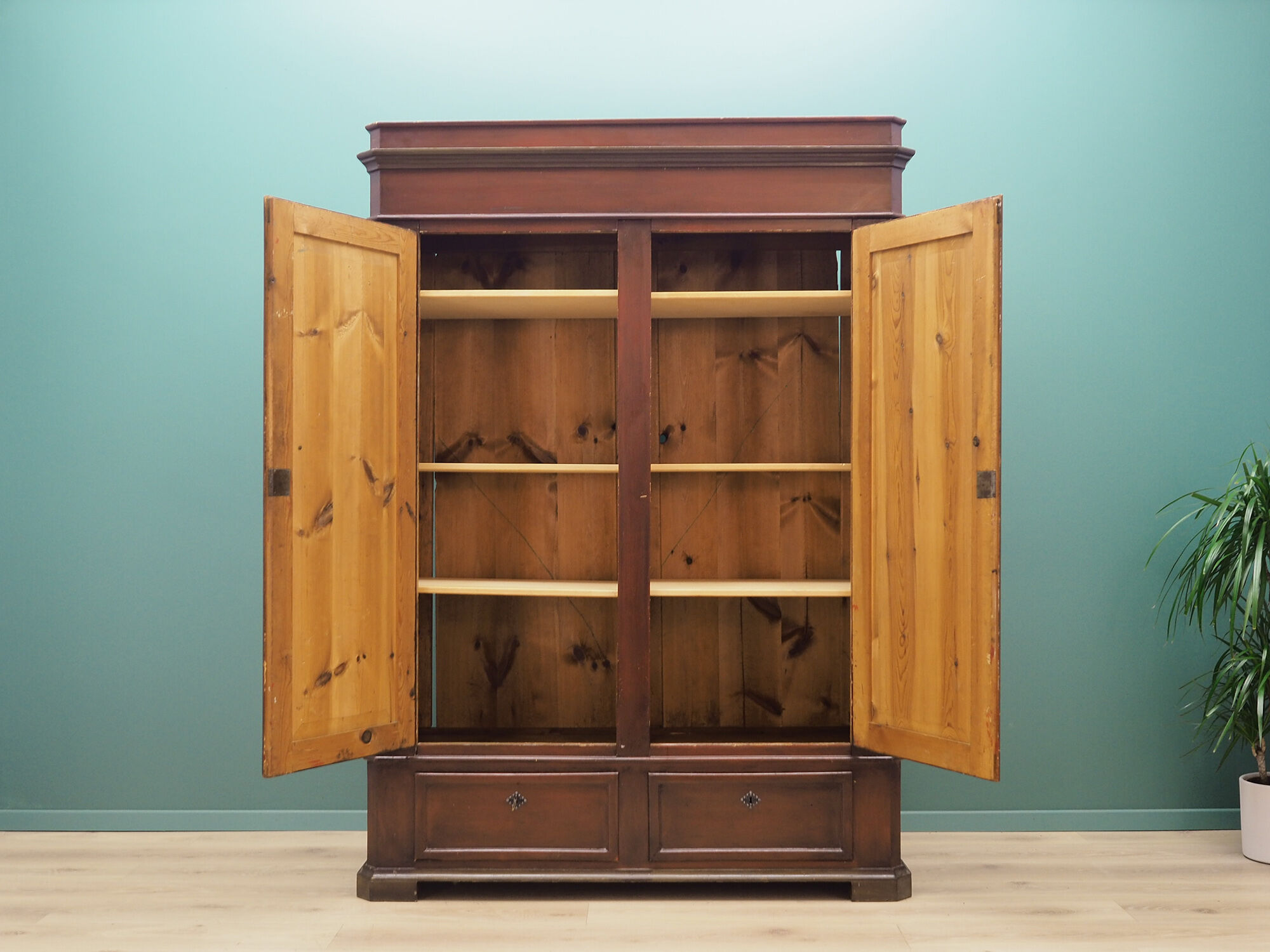 Wardrobe , danish design, 40