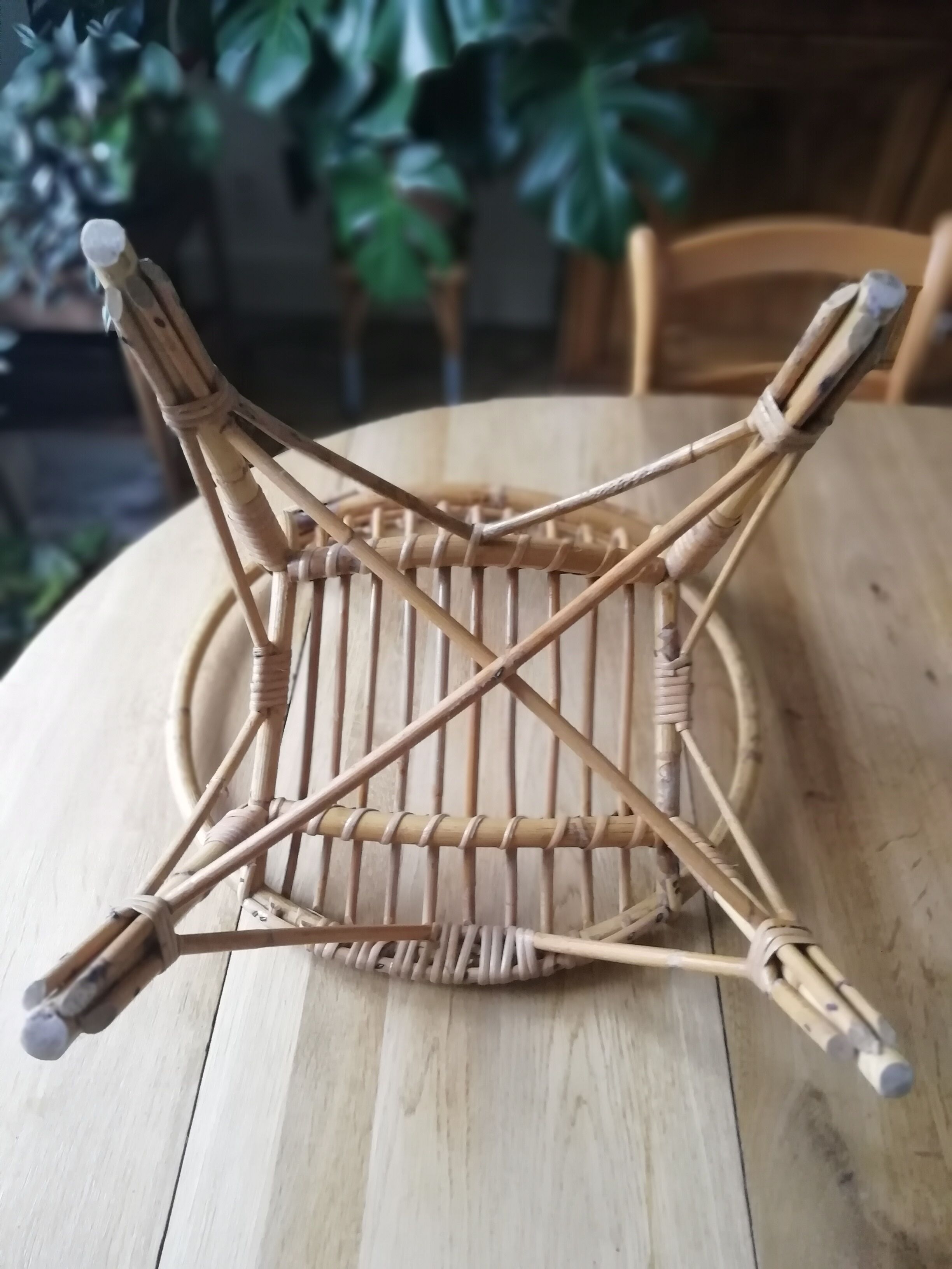 Fauteuil rotin enfant