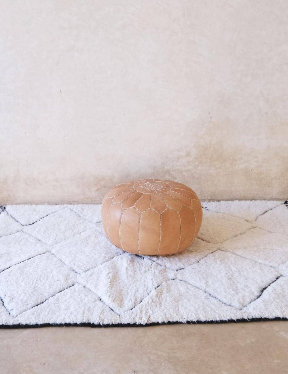 White Beni Ourain Rug - 208 x 137 cm