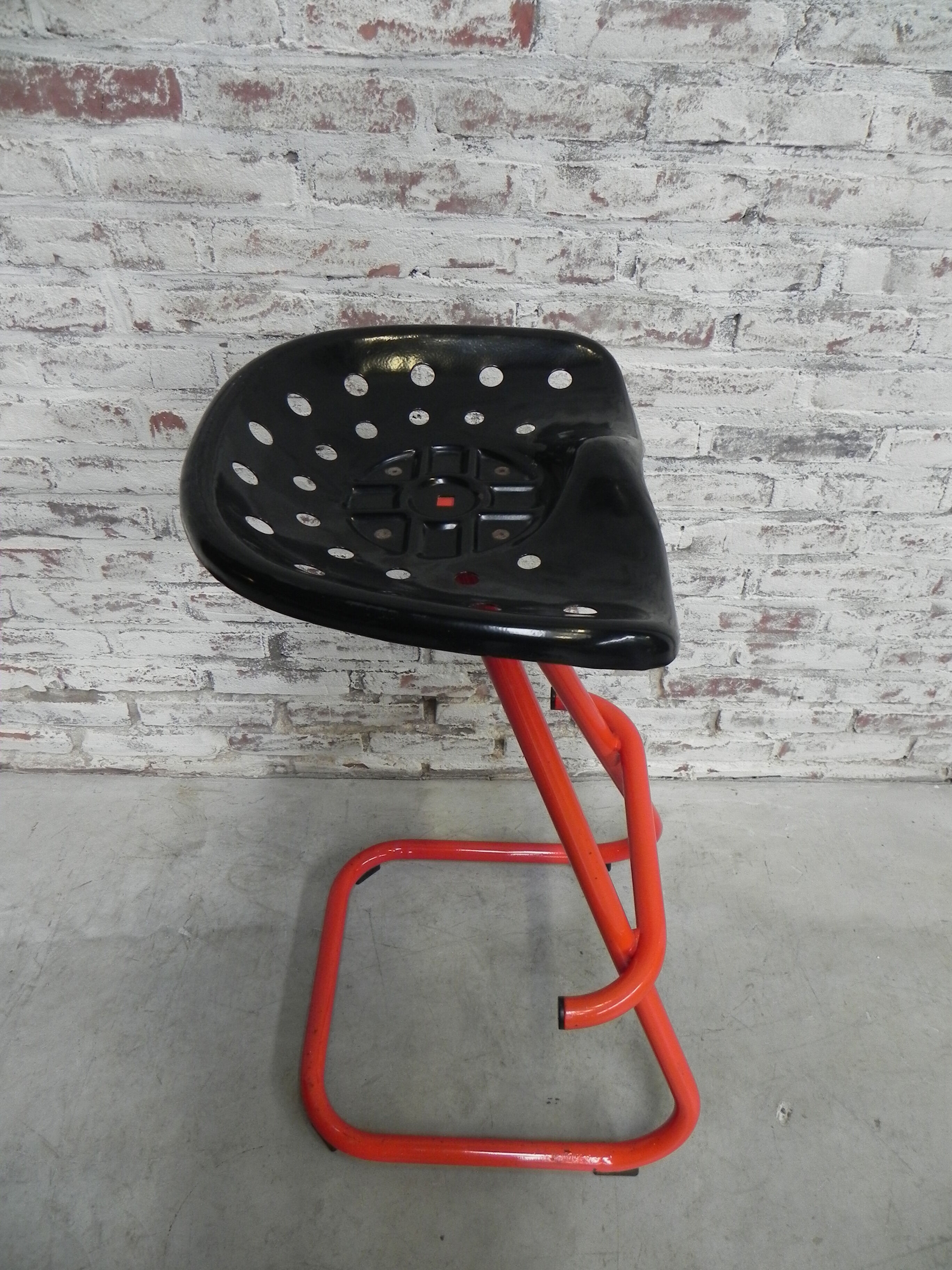 Tabouret bar vintage acier siège de tracteur