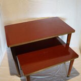 Lot of 2 nesting tables
