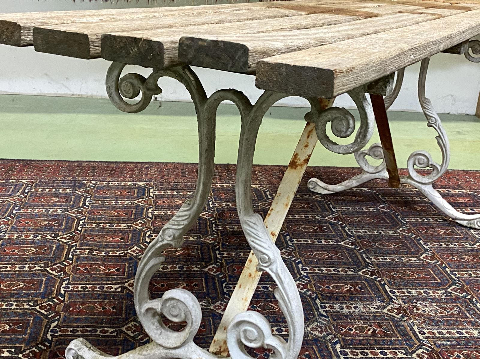 Banc de jardin anglais avec piétement en fonte d'alu