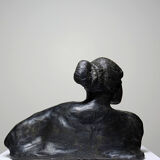 20th-century ceramic bust of a woman, art craft to be identified.