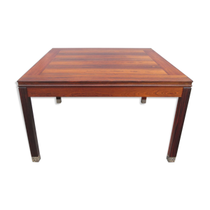 Table basse scandinave carrée en bois de rose