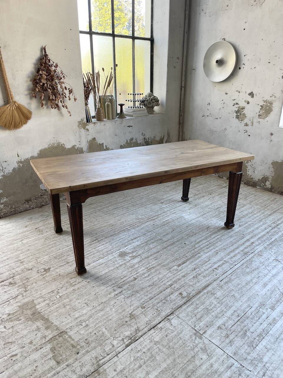 Solid oak farmhouse table 185cm