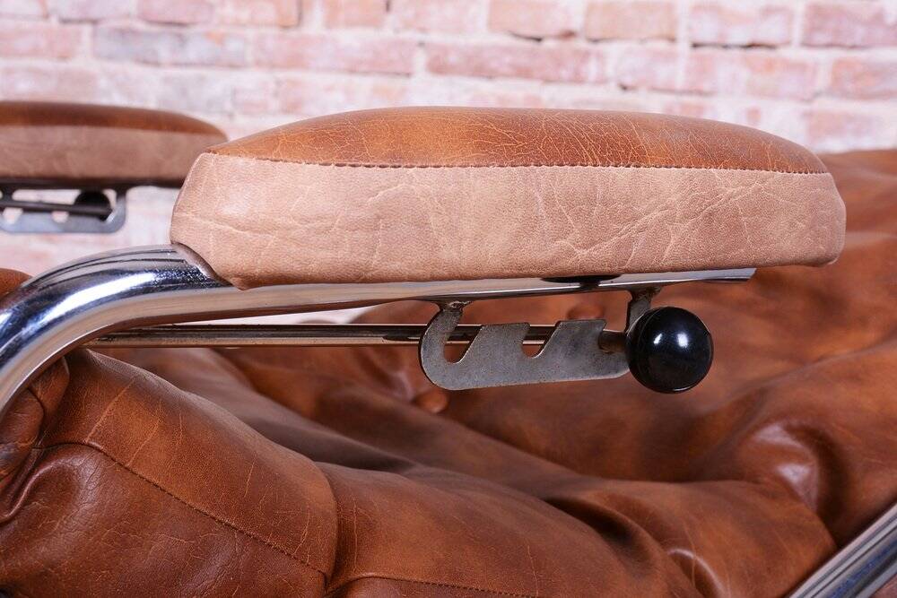 Mid-Century Rocking Reclining Armchair in Chrome by Lama, France, 1960s