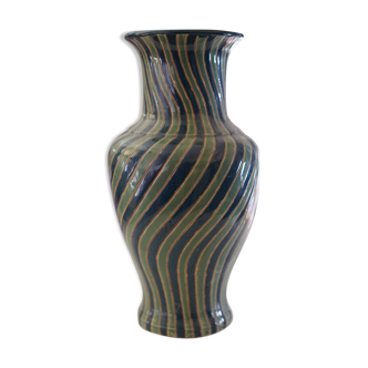 Vase peint à la main