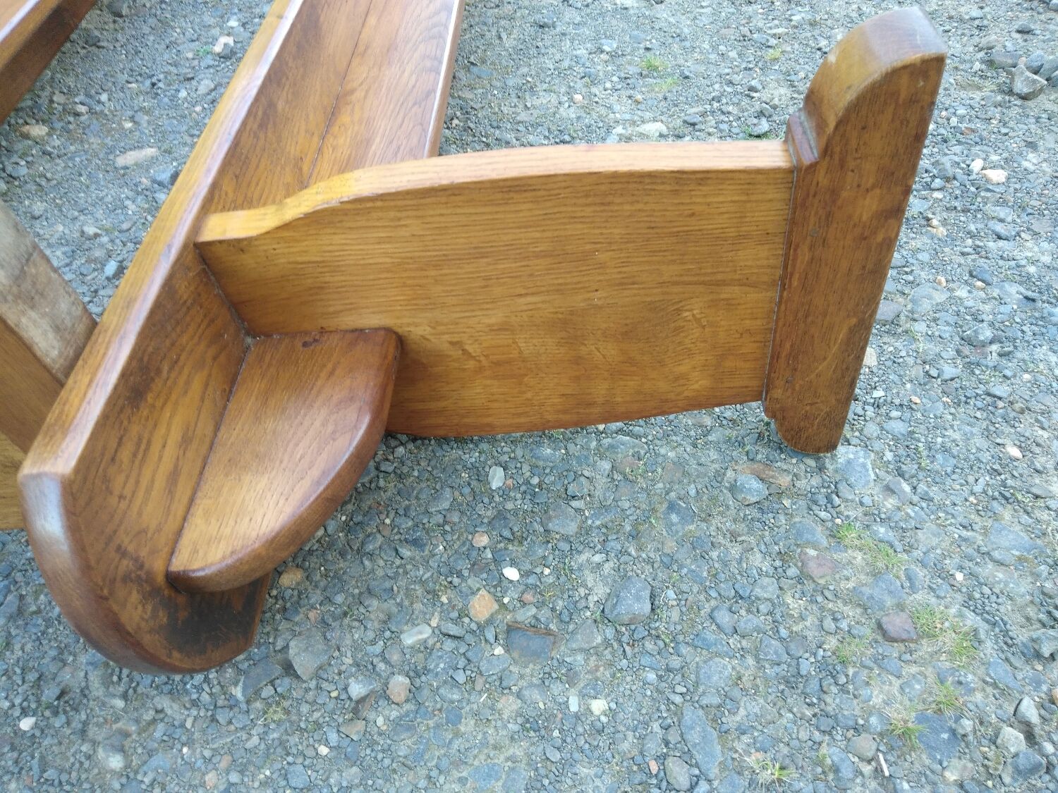 Pair of oak benches