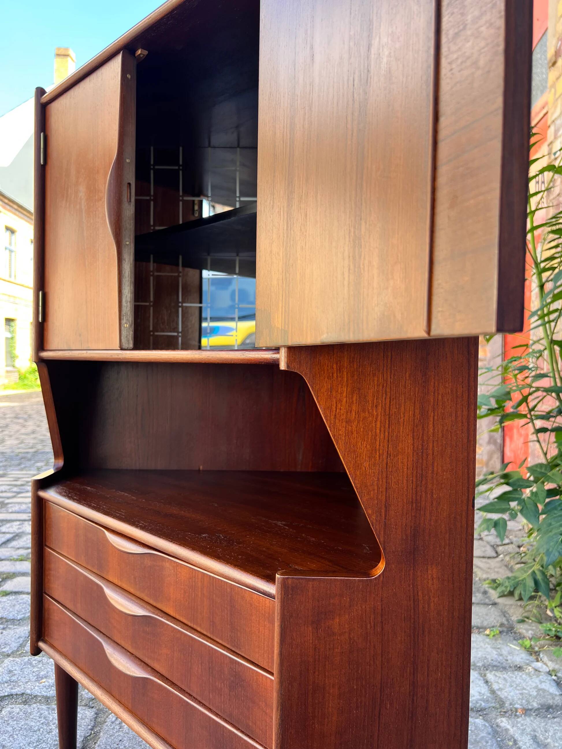 Teak Corner Cabinet by Omann Jun