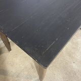 Farm table