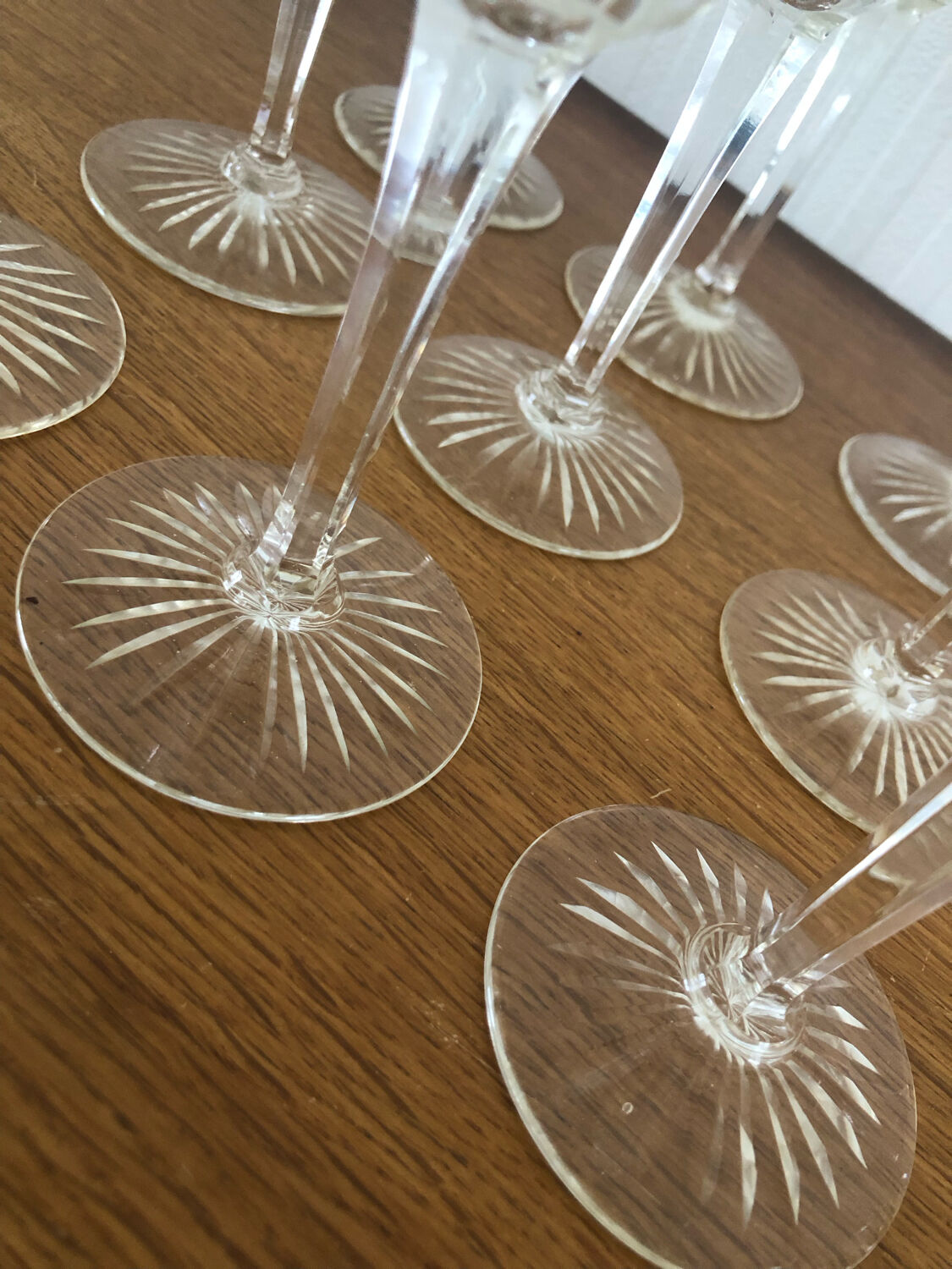 Chiseled crystal glass set