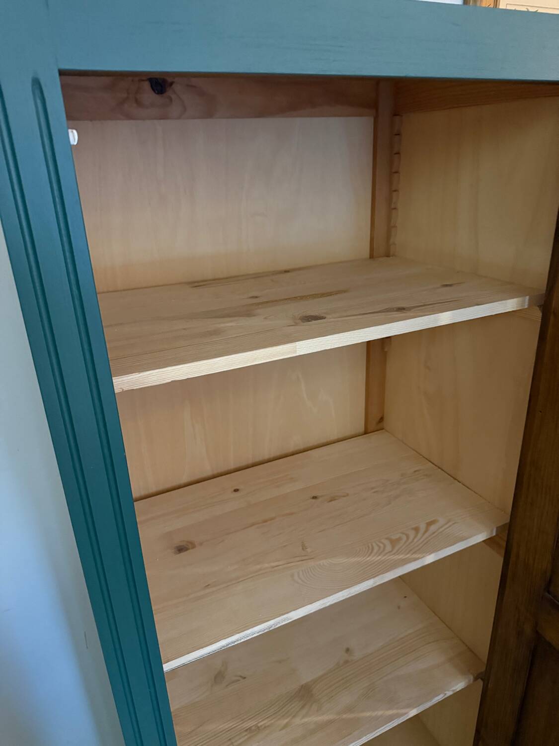 Small Parisian wardrobe