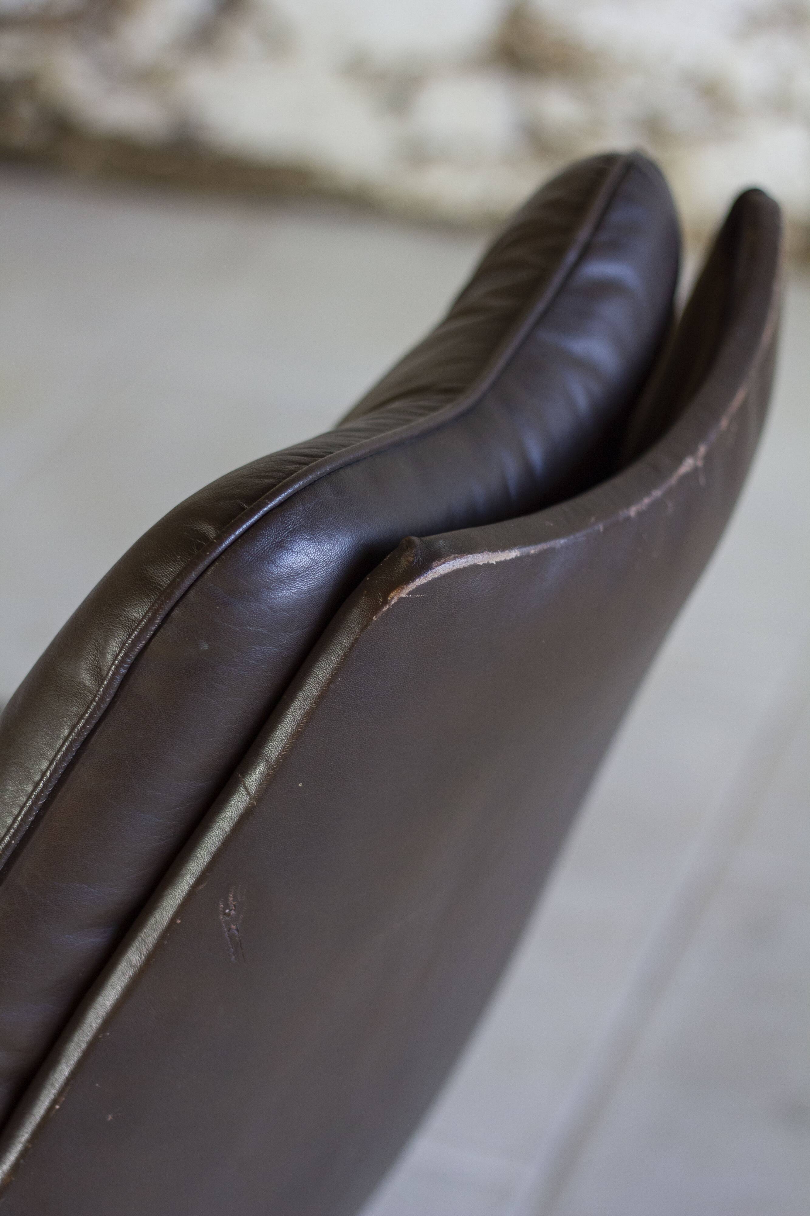 F588 armchair in leather by Geoffrey Harcourt for Artifort, 1960