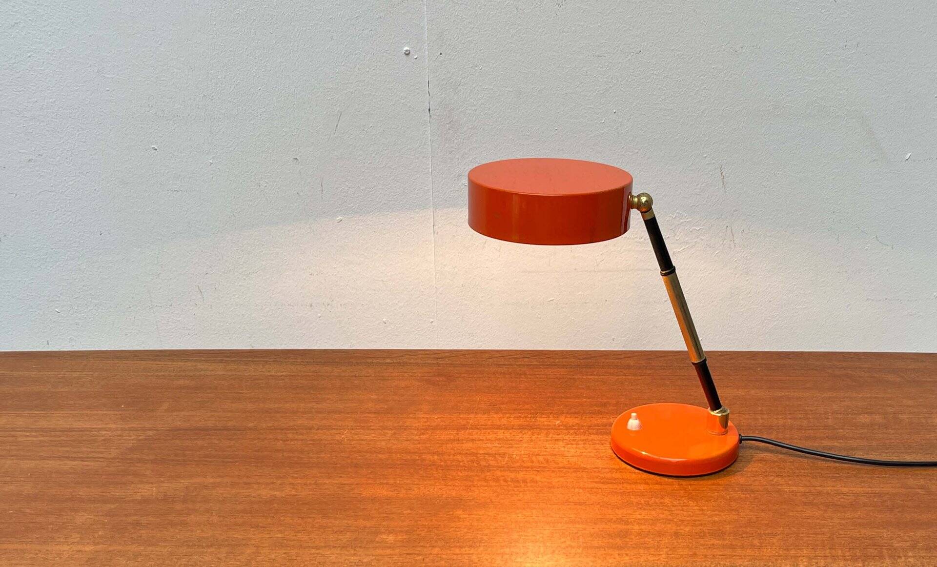 Mid-century minimalist orange table lamp, Italy, 1960s.
