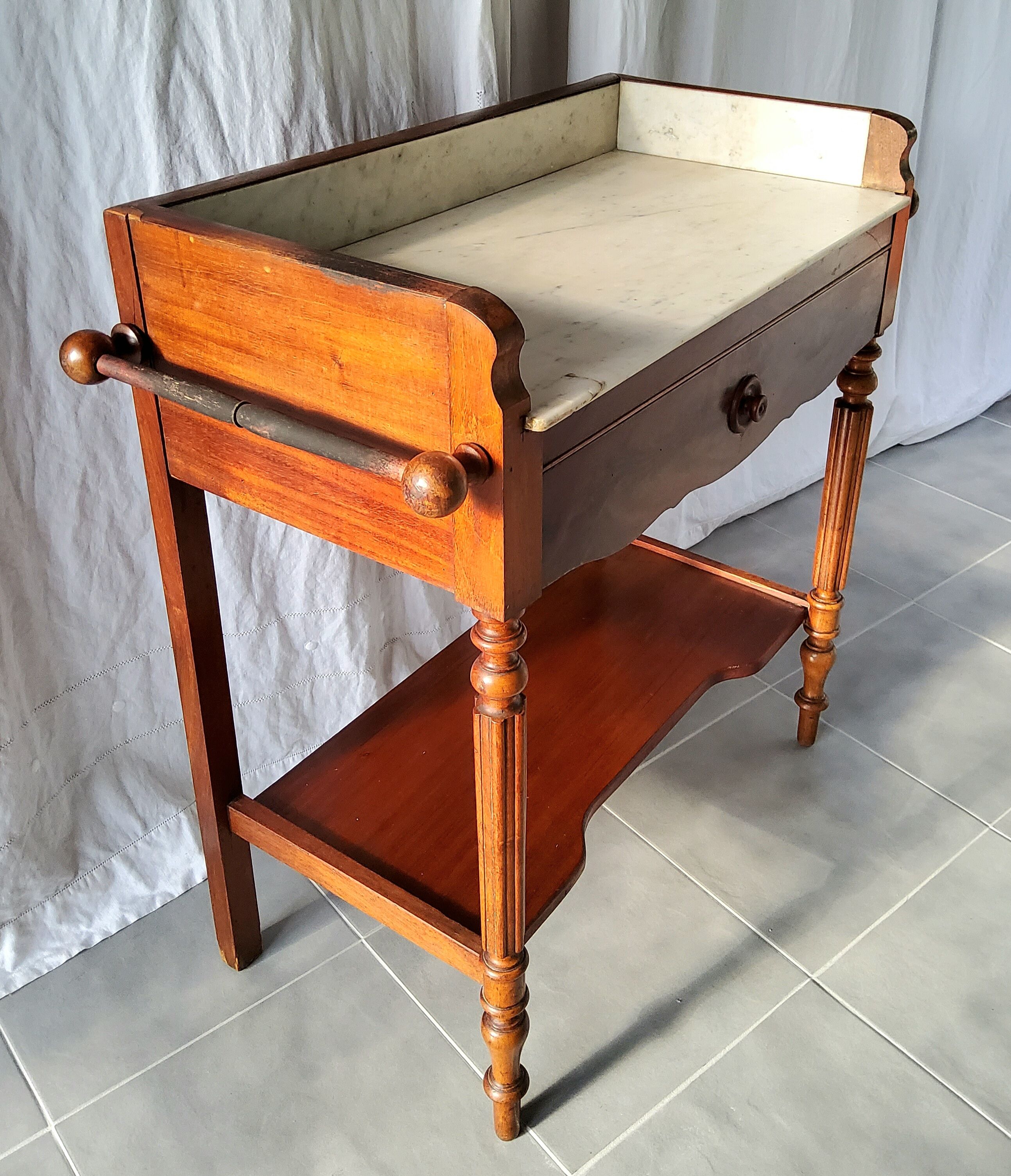 Louis Philippe toilet furniture