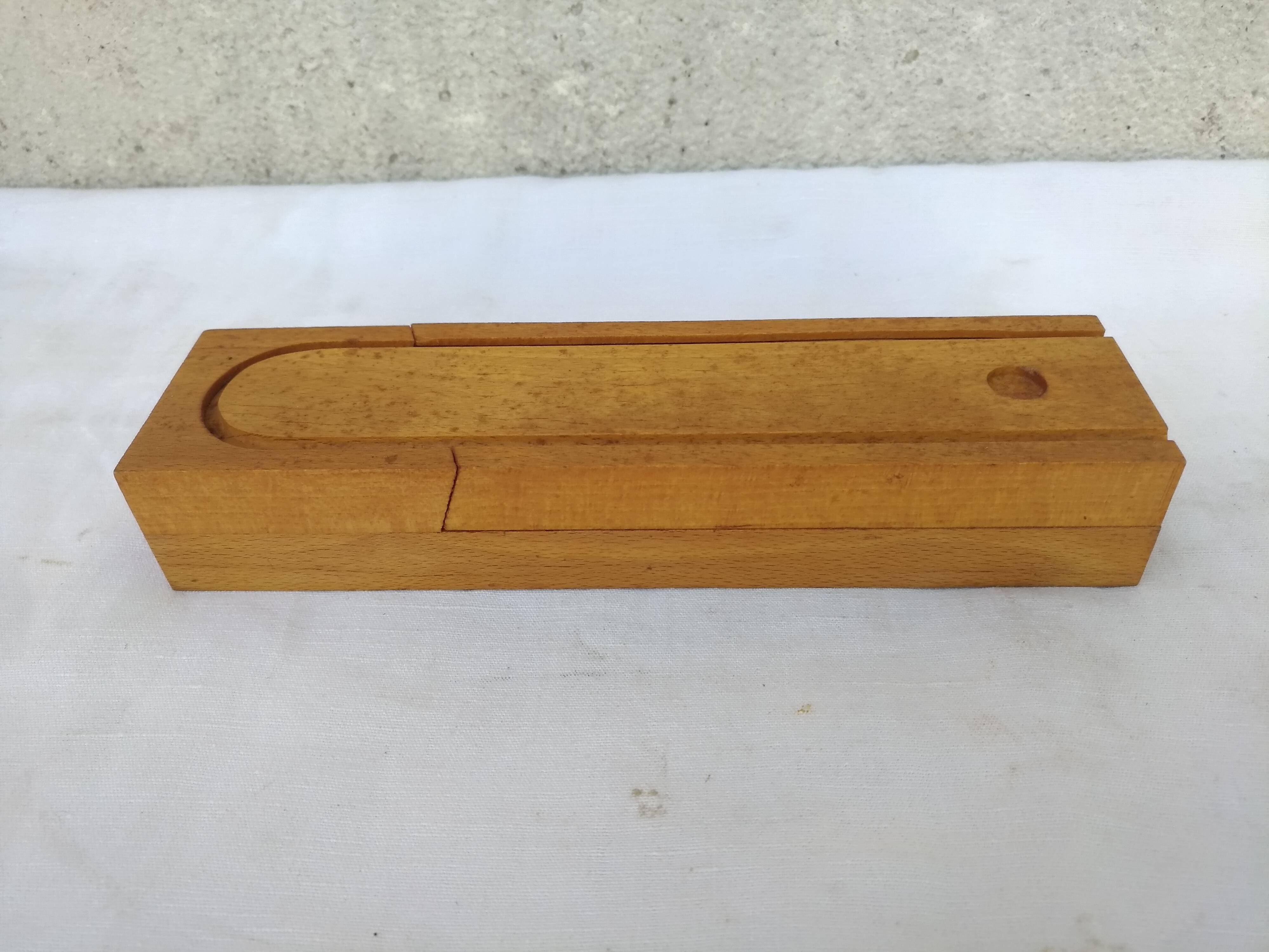 Natural wood pen tray
