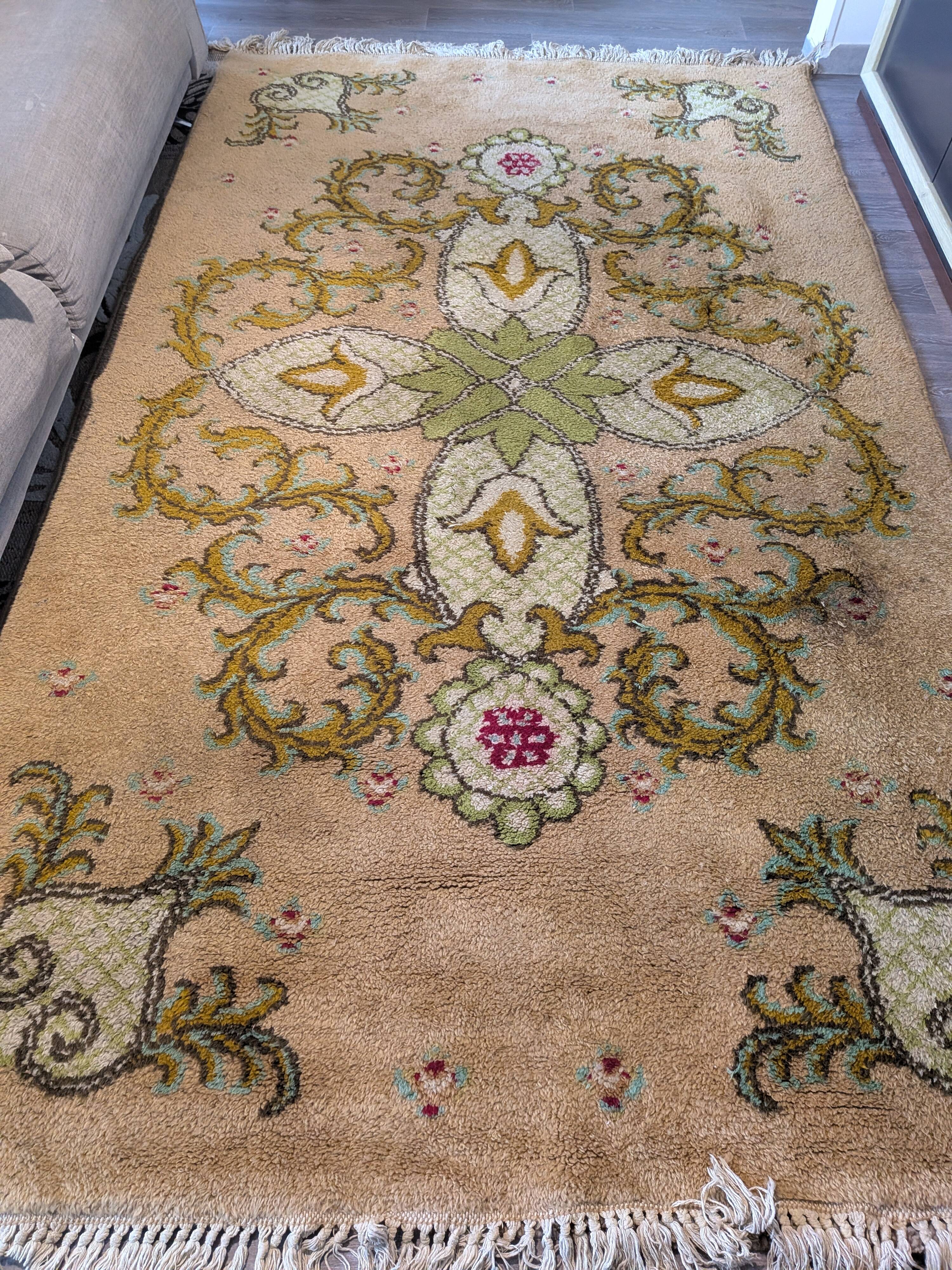 Vintage Moroccan medallion rug in pure wool – 293 x 180 cm