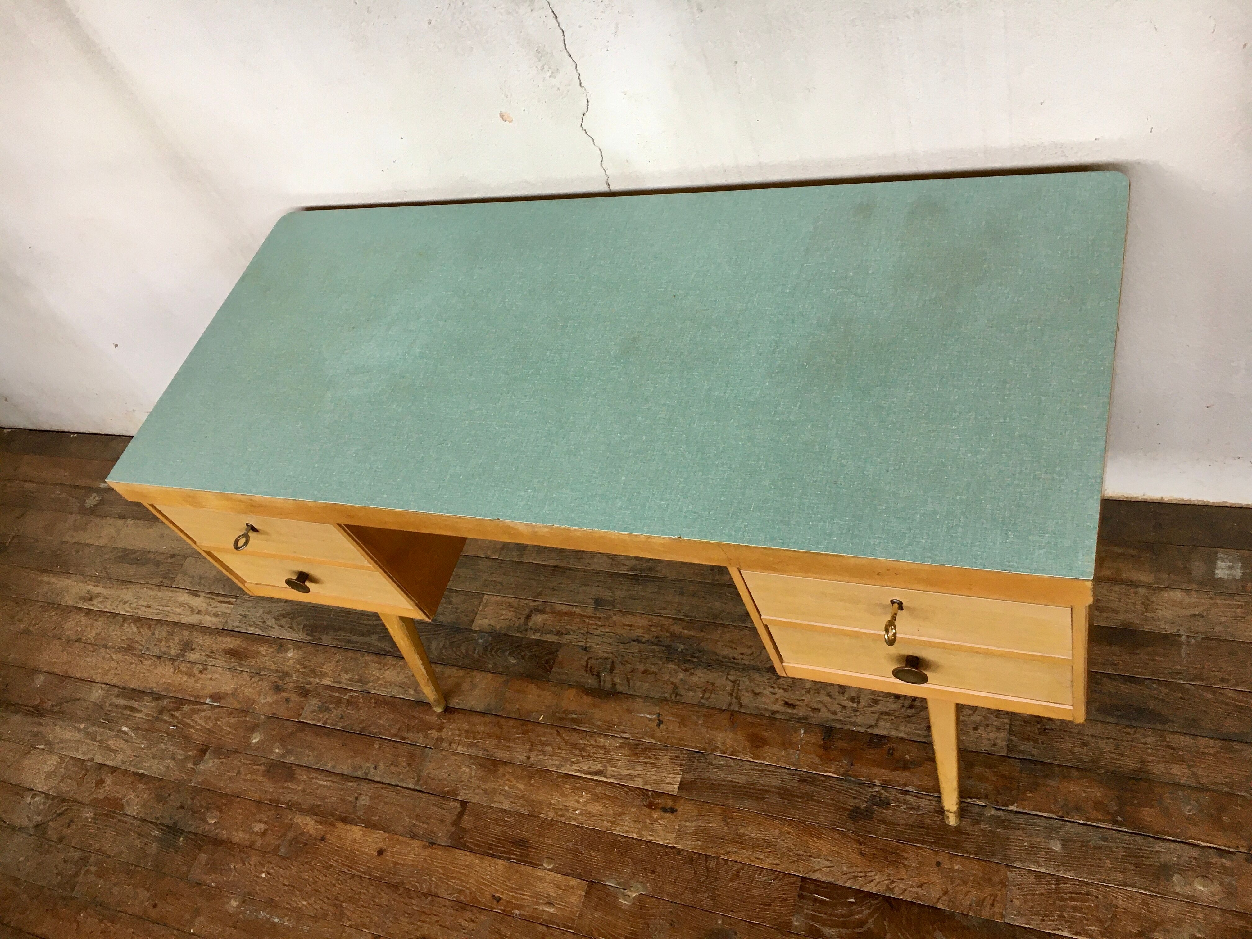 Bureau d'appoint scandinave en teck de 1950 1960 old vintage formica bleu vert