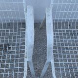 Lot of two metal chairs