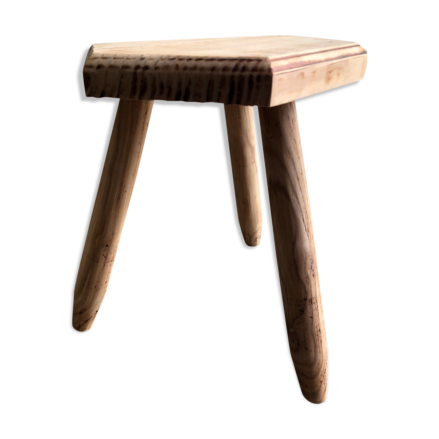 Raw wood tripod tripod