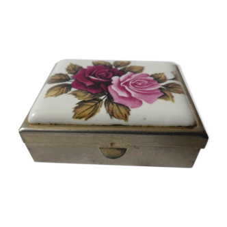 Metal and porcelain pill box roses decorations