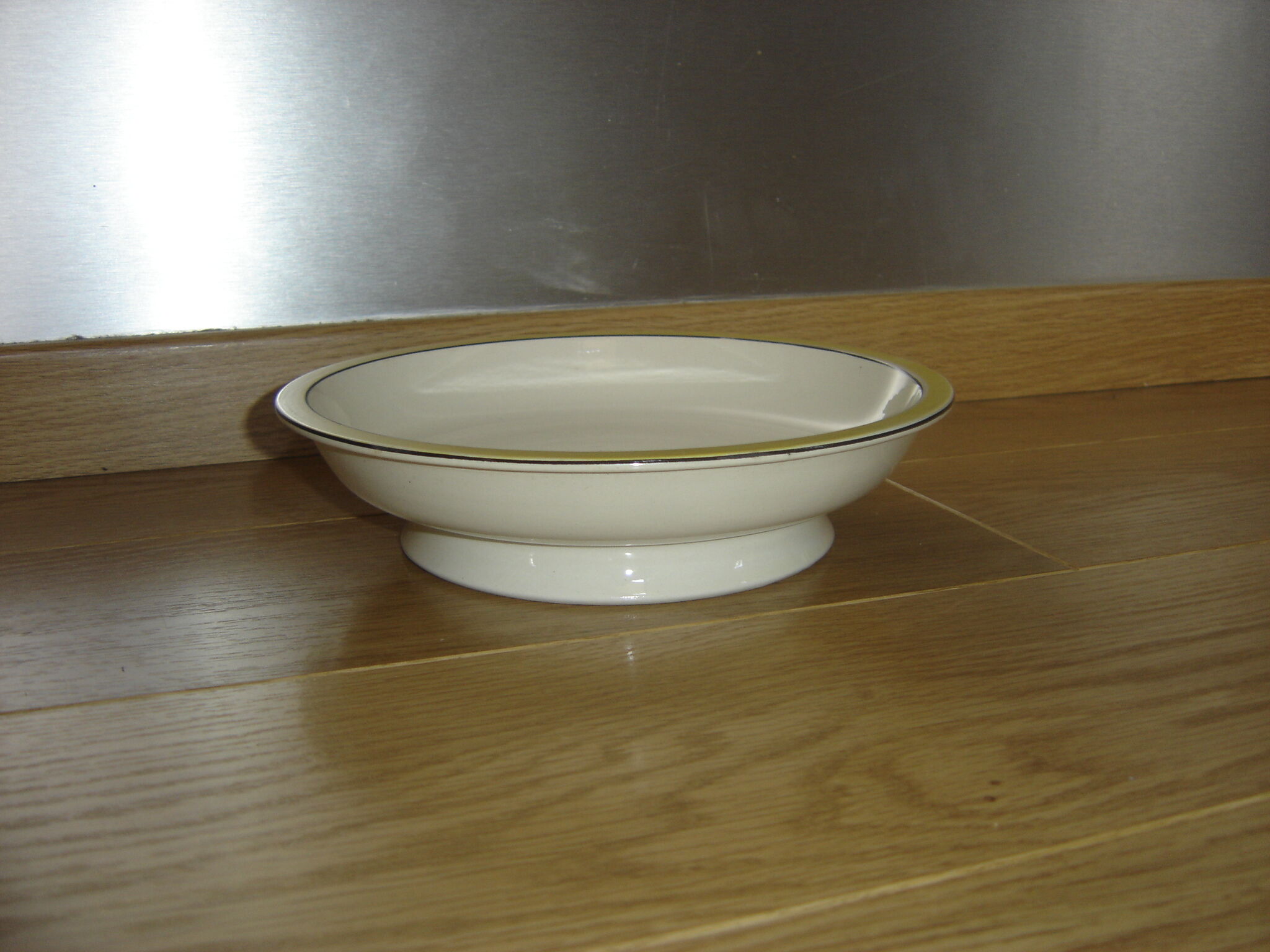 Flat Cup vintage E Bourgeois