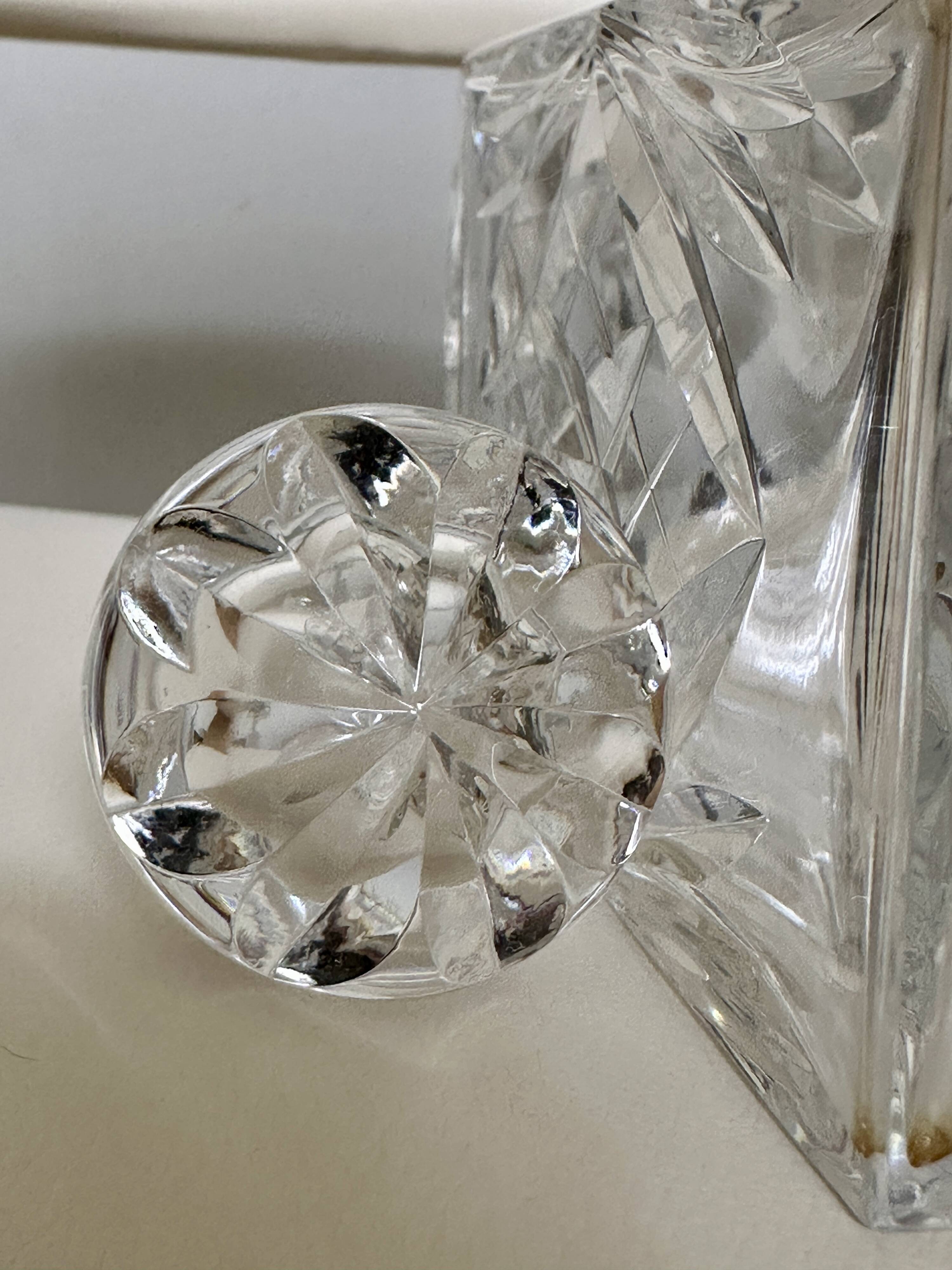 Crystal carafe Saint-Louis