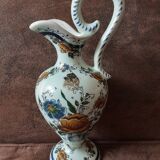 Pitcher Hubert Becquet Quaregnon
