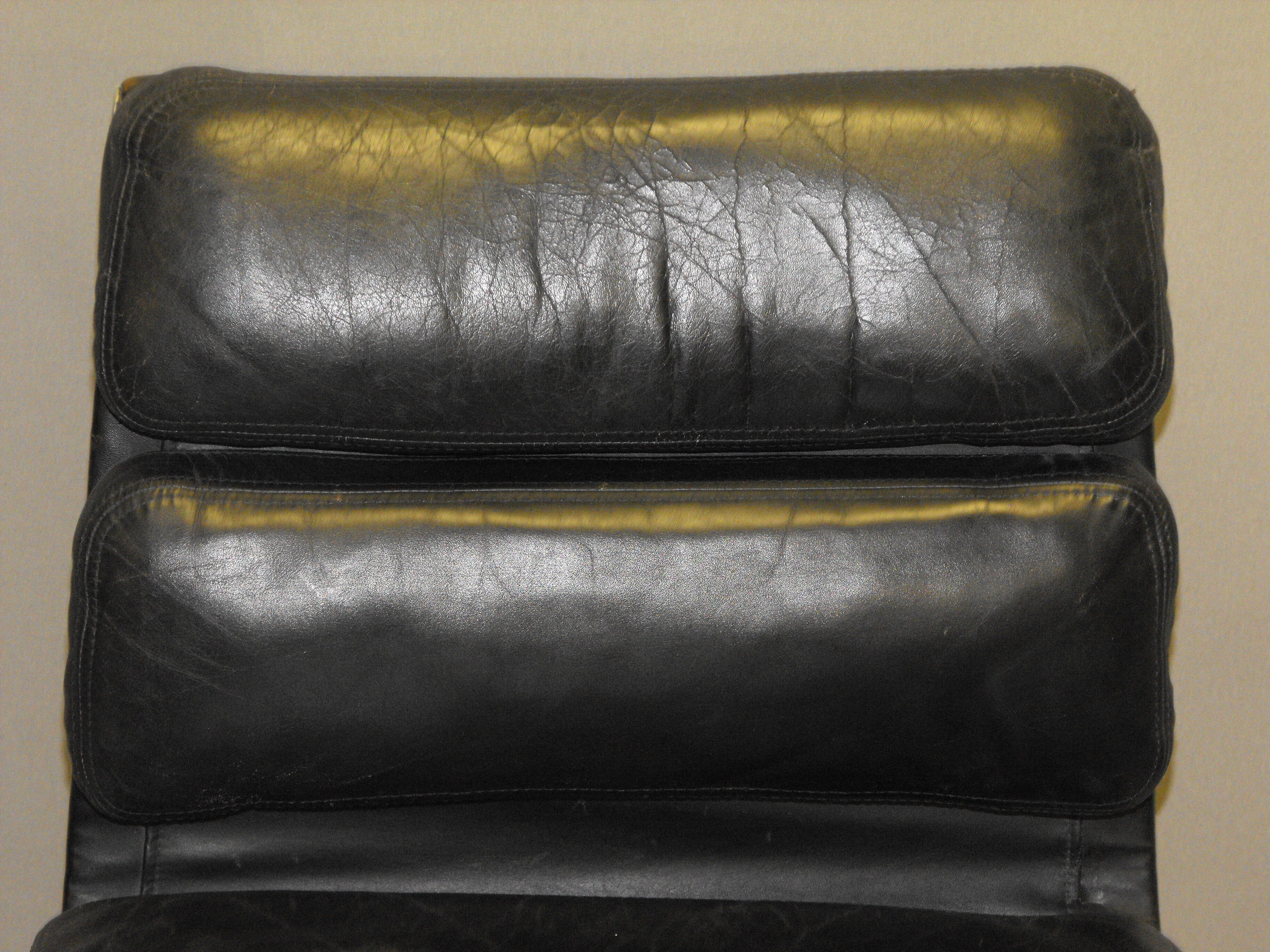 Soft pad by Charles & Ray Eames for Herman Miller 1970