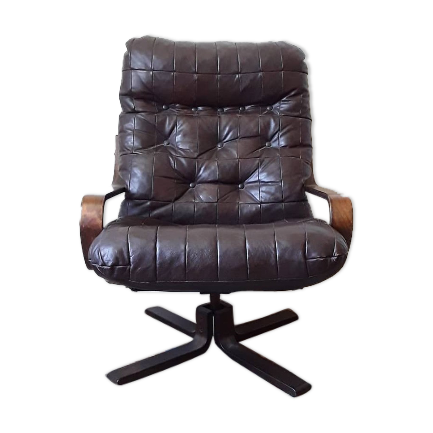 Leather recliner
