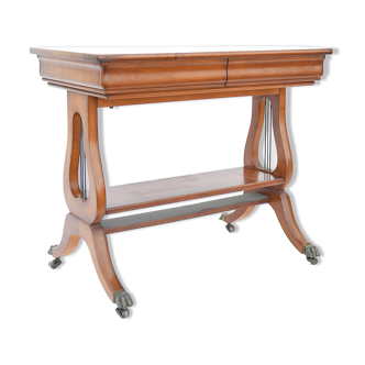 Desk table with lyre base