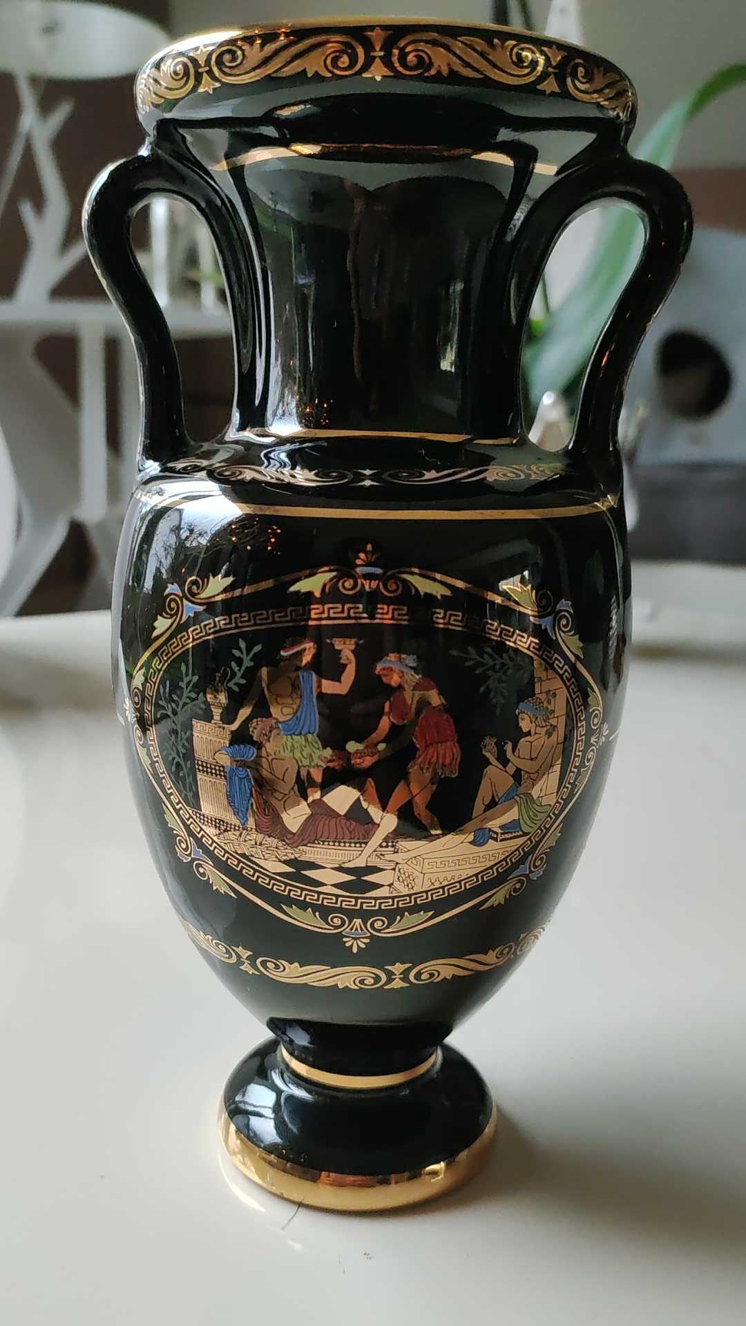 Vase Ancient Greek Amphora stamped. Motifs scenes of life from Greek mythology. Gold inlays