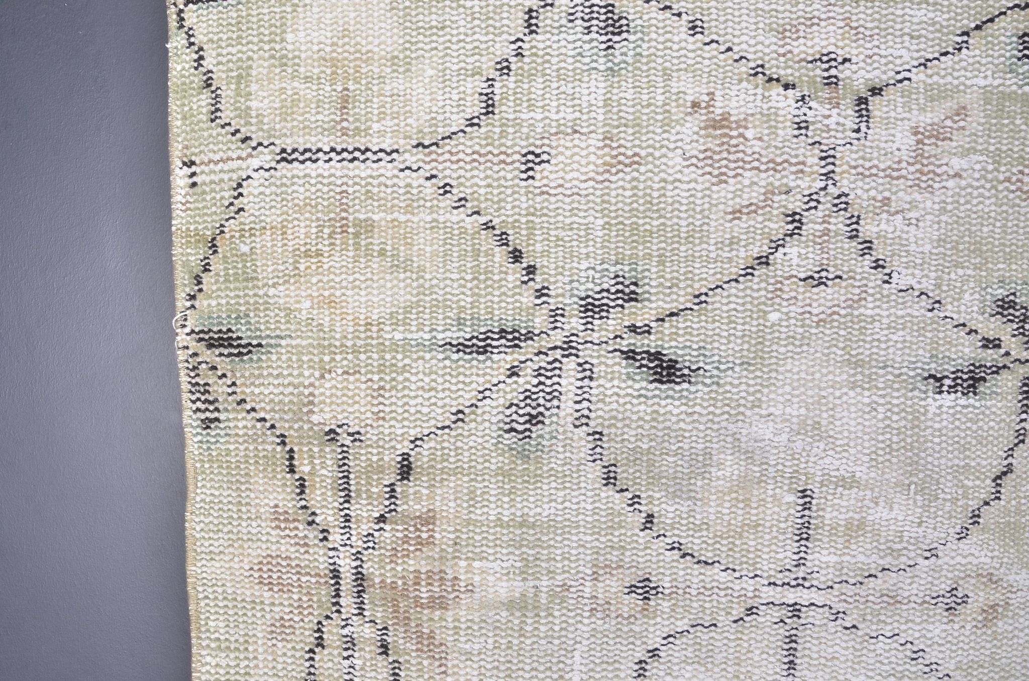 Oushak Anatolian Decorative Wool Rug sku 1326